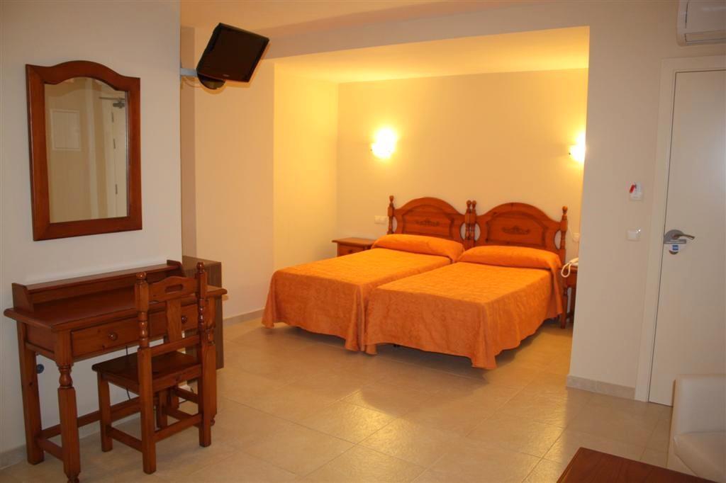 Hotel Eliseos Malaga Zewnętrze zdjęcie