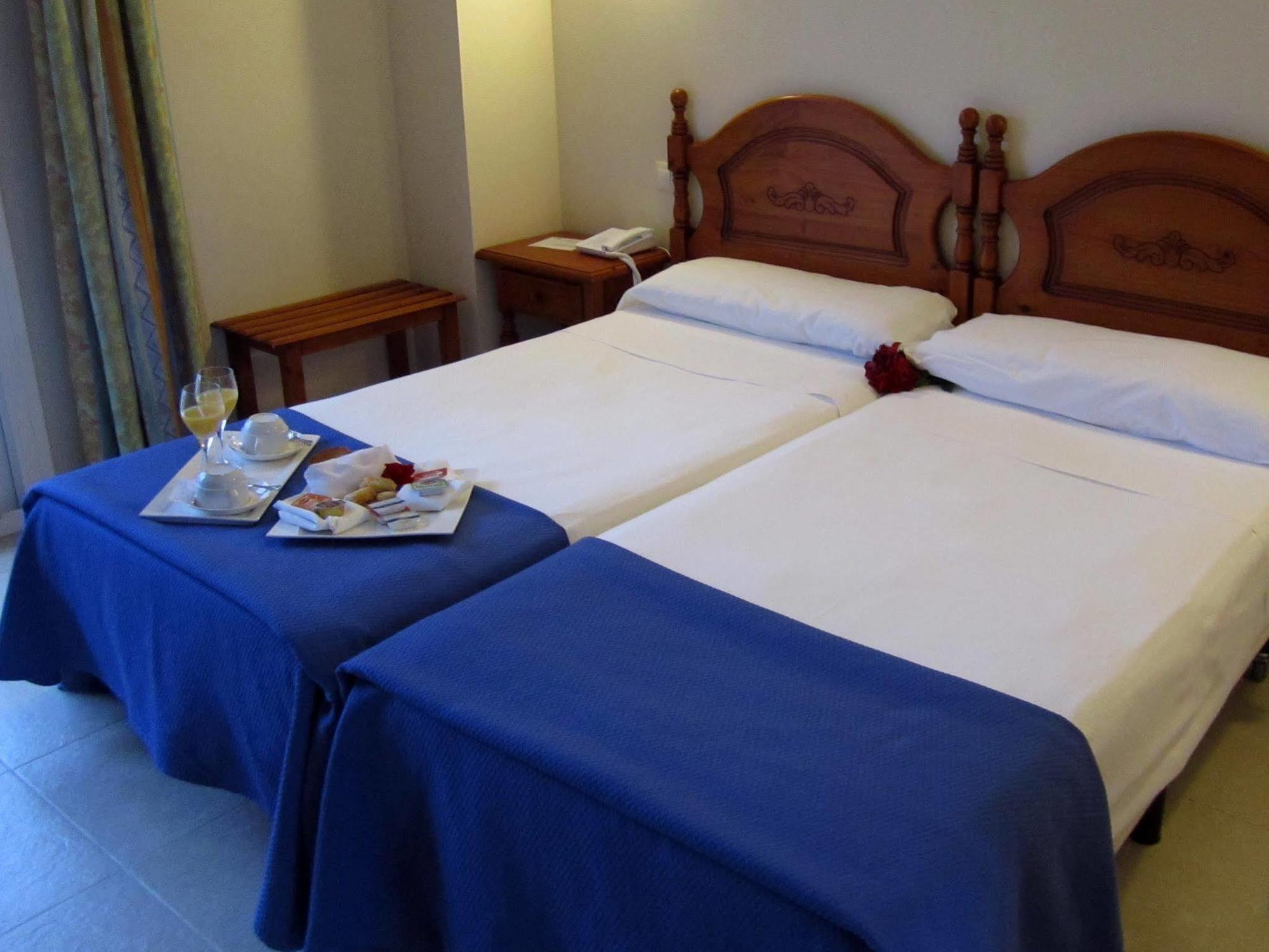 Hotel Eliseos Malaga Zewnętrze zdjęcie