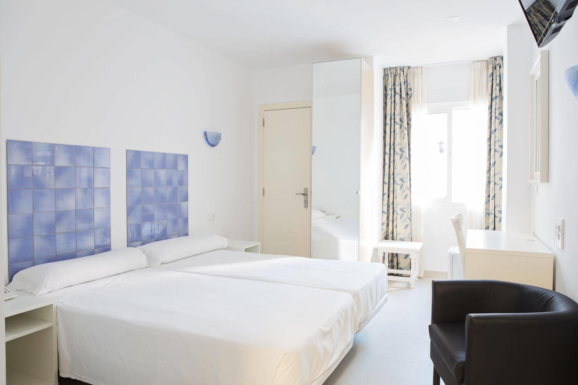 Hotel Eliseos Malaga Zewnętrze zdjęcie